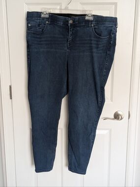 Torrid Bombshell Skinny Jeans - 24R